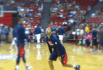  库里对战各球队 