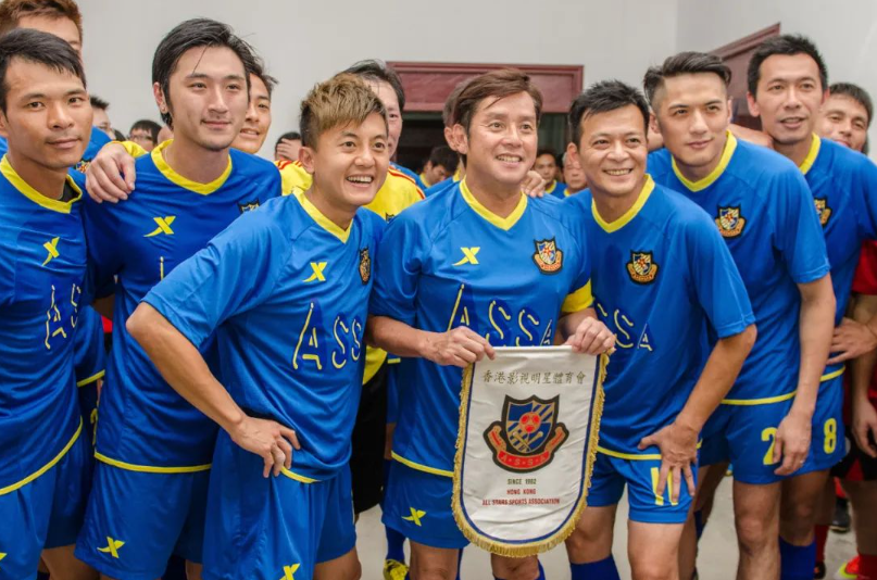 赛前犹他爵士调整名单以备西甲，完成体检环节打磨，球迷炸锅，高层口径保持一致的简单介绍ayx游戏官网首页